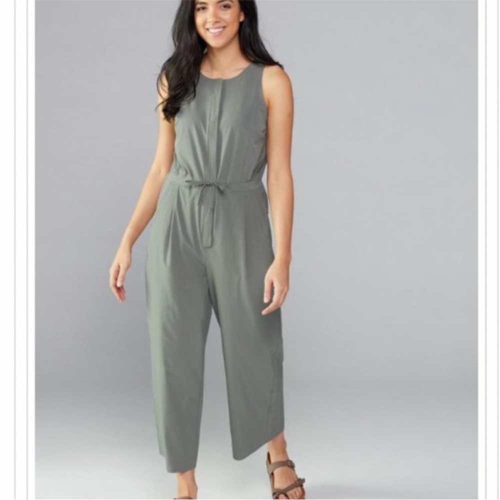 Rei sun up jumpsuit co-op cooperative sage green jumpsuit